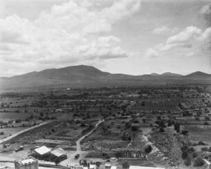 Das Tal von Mexiko : Blick von der Sonnenpyramide auf das Tal von Mexiko