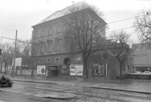 Karlsburg und Pfinzgaumuseum. Renovierung des Dachgebälks und des Dachstuhls
