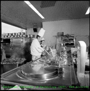 Küche der Kantine (KANT) des Kernforschungszentrums Karlsruhe (KfK)