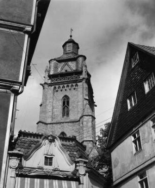 Bad Wildungen. Kirche (um 1300, 1351/1400, 1489). Kirchturm