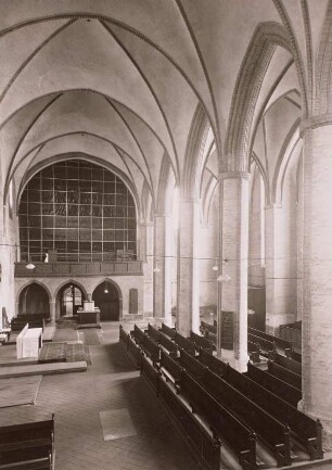 Franziskanerkloster, Mönchskirche