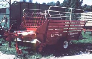 Tief-Ladewagen für Hanglagen und niedrige Durchfahrten