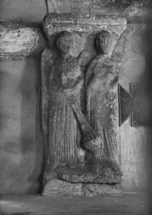 Grabmal der Heiligen Balde: Zwei Engel mit Weihrauchfass