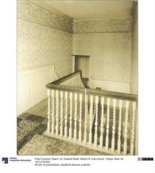 Salem, 93, Federal Street, William R. Colly House, Treppe