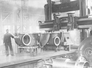 Gehäuseunterteil einer Zweidruckturbine (Maffei-Schwartzkopff-Werke GmbH) : Technikgeschichte | Maschinenbau | Kraftmaschinen | Dampfturbinen
