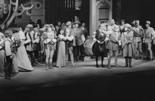 Szenenbilder aus "Boccaccio", Operette in drei Akten von Franz von Suppé mit Libretto von Camillo Walzel und Richard Genée. Komische Oper Berlin, 13.04.1973