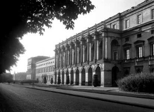 Festsaalbau
