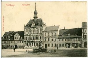 Frohburg. Marktplatz mit Rathaus