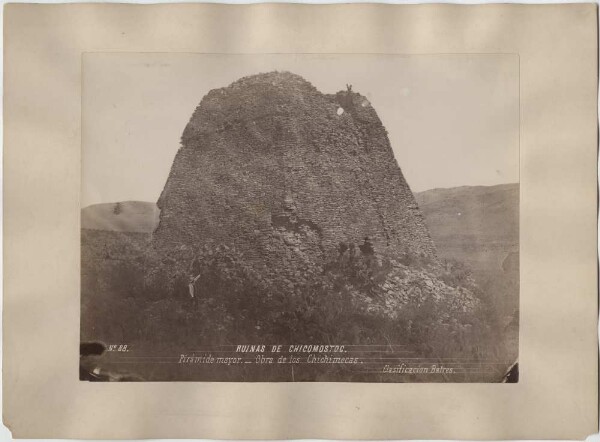 Pyramide du temple. (d'après Batres chichimekisch)