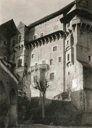 Nedvědice-Pernštejn (Nedwieditz-Bernstein). Burg (A. 13. Jh.)