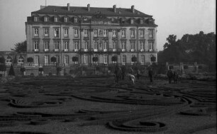Brühl: Schloss, Parkansicht