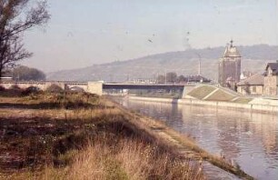 Esslingen, Pliensaubrücke, flussabwärts