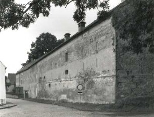 Gräfenhain, Am Sportplatz 2. Wohnstallhaus (2. H. 19. Jh.)
