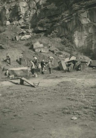 verschiedene Steinbrüche, Werkplätze, Baumaterialien und Bauprojekte, 1932-1958