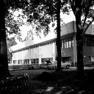 Stormarnhalle: Ansicht der Südfassade