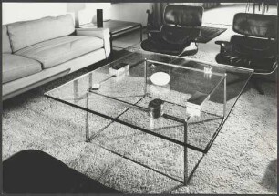 Glastisch für Wohnung Hatje, Stuttgart 1966 (Foto)