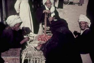 Reisefotos. Marktszene (vielleicht in Ägypten)