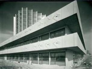 Unfallklinik, 1966