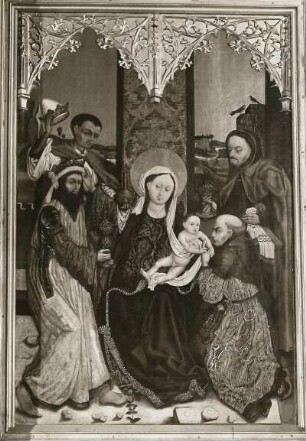 Marienaltar: Verkündigung, Geburt Christi, Anbetung, heilige Sippe (1. Wandlung des Marienaltars); Christus am Ölberg, Dornenkrönung, Kreuzigung, Kreuztragung (2. Wandlung des Altars)