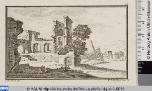 Ruinenlandschaft mit Pyramide