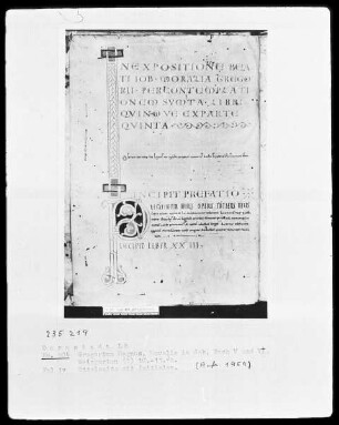 Gregorius Magnus, Moralia in Job — Titelseite mit Initialen I und P, Folio 1verso