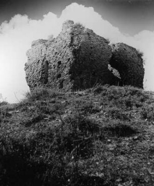 Fiorentino (Lucera). Burg. Donjon