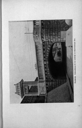 Marchbrücke. Brückenöffnung für die Ladestraße am Charlottenburger Ufer