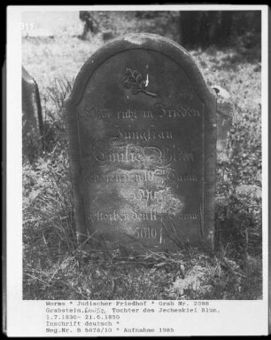 Grabstein der Emilie, Tochter des Jecheskiel Blün (gestorben 1850.06.21)