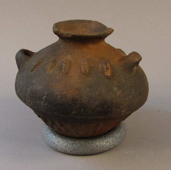 Clay vessel