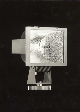 Scheinwerfer "Nr. 9112" der BEGA Gantenbrink-Leuchten KG