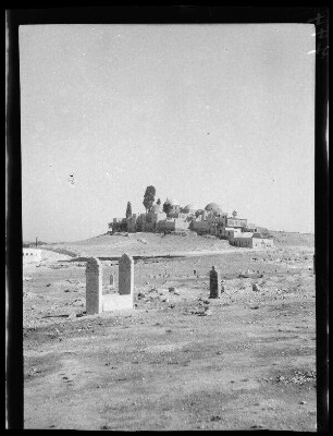 Derwischkloster mit Friedhof bei Aleppo (Gouv. Aleppo, Syrien)