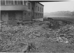Auskolkung durch Hochwasser/Mosel