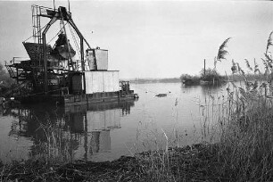 Planungen der Planungsgemeinschaft Zentrales Oberrheingebiet zum Ausbau des Ferma-Sees bei Neuburgweier zu einem "Wassersportzentrum Ferma-See"