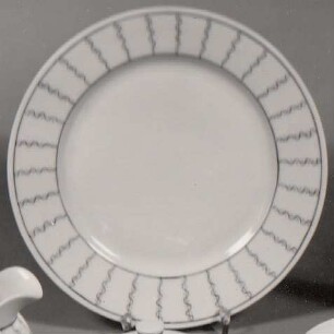 Teller aus dem Porzellanservice "Arzberg 1382"
