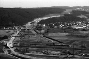 Lörrach, Haagen: Autobahntrasse über das Wiesental