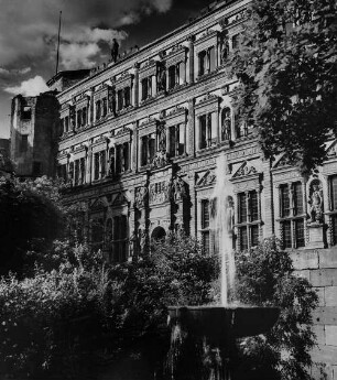 Archivfotografie "heidelberg_schloss_1390"
