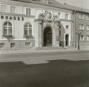 Sparkasse : Beeskow (Landkreis Oder-Spree), Berliner Straße 34. Sparkasse
