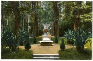 Lichtenwalde. Im Schlosspark