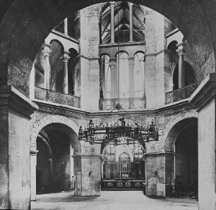 Aachen, Dom, Oktogon nach Osten