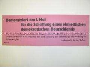 Maueranschlag mit Aufruf zur Mai-Demonstration in Sachsen