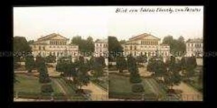 Blick vom Schloss Ehrenburg zum Theater am Schlossplatz, Coburg