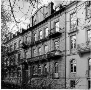 Wohnhaus; Bad Homburg, Schwedenpfad 12