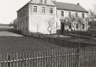 Braunsdorf (Kesselsdorf-Braunsdorf). Schule (19. Jh.). Straßenansicht