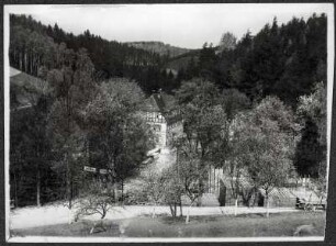 Kriebstein, Blick auf das Gasthaus Lochmühle