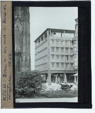 Köln, Dom,Köln, Domkloster (Platz),Köln, Domforum (Domkloster 3)