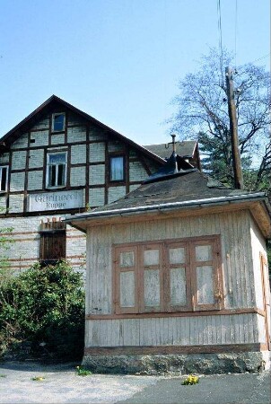 Holzhaus am Krankenhaus, alter Kiosk (?)