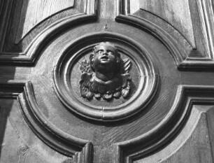 Spital der Barmherzigen Schwestern — Spitalkirche Sankt Karl-Borromäus — Portal