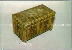 Blechdose auf 4 Füßen und baumstammartigen Ausbuchtungen für Gebäck "HUNTLEY und PALMERS BISCUITS READING UND LONDON ENGLAND" (Abbildung von Vögeln)