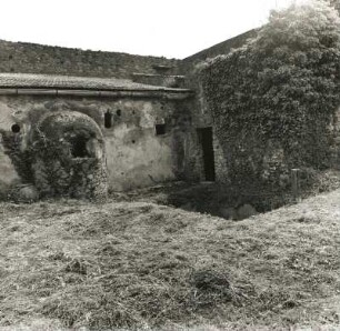 Pompeji. Haus der silbernen Hochzeit. Südseite mit Schwimmbecken