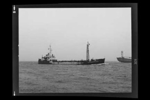 Esso Bremerhaven (1958), Esso Tankschiff Reederei GmbH, Hamburg